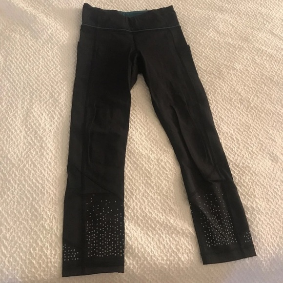 Lululemon leggings - Picture 4 of 7
